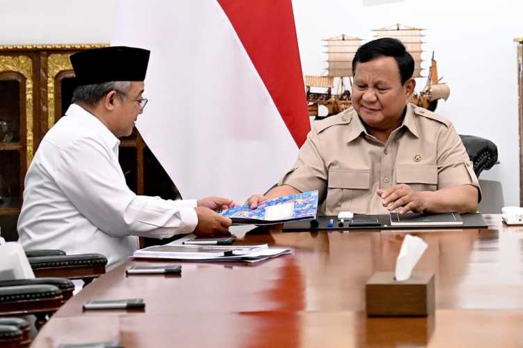 Panggil Mendikdasmen, Presiden Prabowo Instruksikan Percepatan Revitalisasi Sekolah dan Pembangunan Sekolah Nasional Terintegrasi