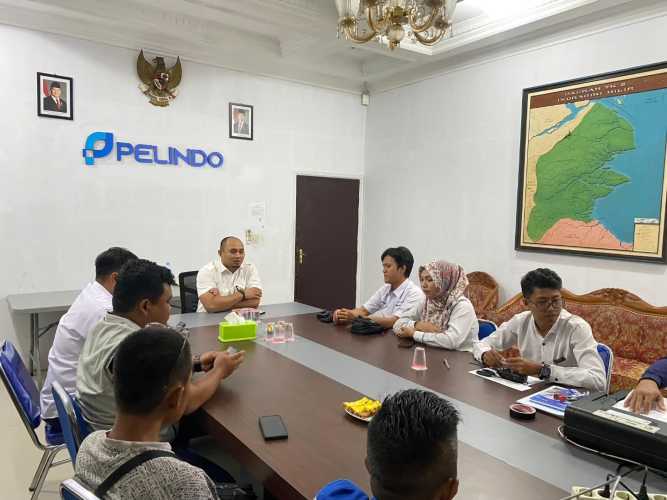 General Manager Pelindo Regional 1 Tembilahan Pimpin Rapat Bulanan
