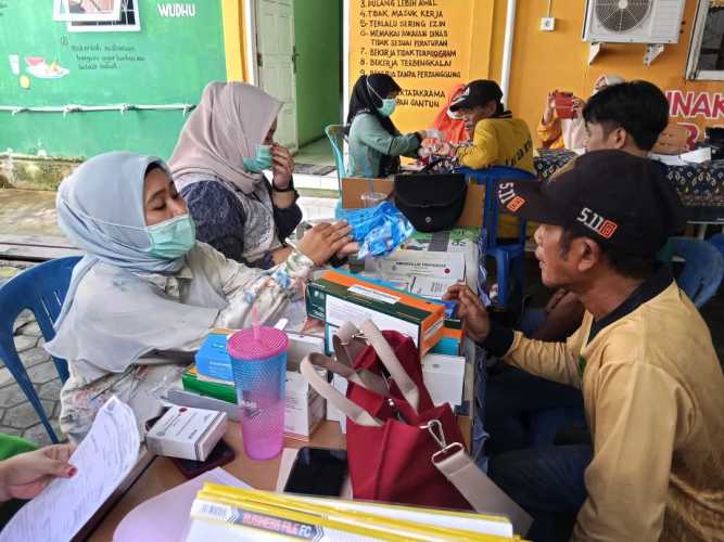 Puskesmas Tembilahan Kota Lakukan Pemeriksaan Kesehatan Berkala Tim Juang DPUTR