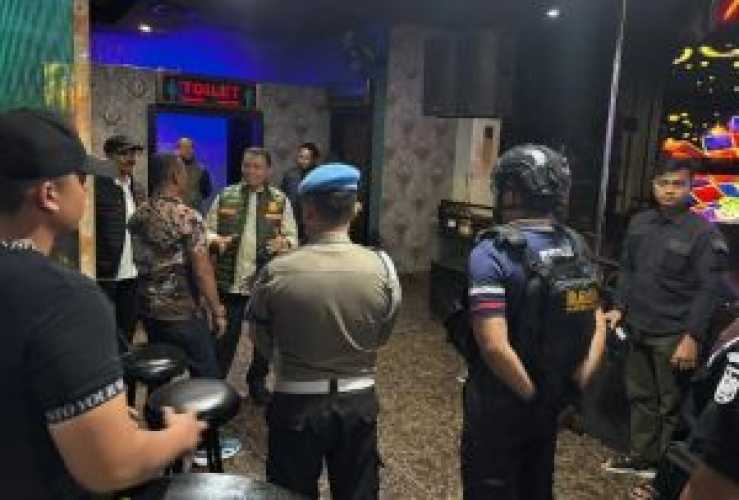 Razia Hiburan Malam Pekanbaru, Tim Gabungan Amankan Dua Wanita Pengguna Narkoba