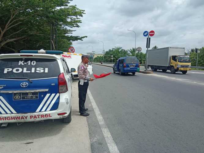 Sat Lantas Polres Batu Bara Laksanakan Patroli KIBAS BENDERA dan Video Situasi Arus Lalulintas