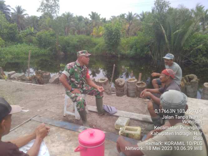 Babinsa Himbau Warga Jangan Mudah Terprovokasi Isu yang Belum Jelas