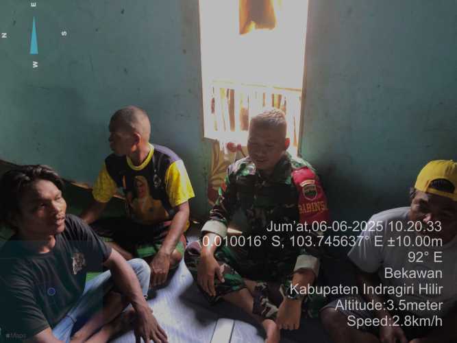 Babinsa Desa Bekawan Pererat Silaturahmi dengan Warga Binaan di Momen Lebaran Idul Adha 1446 H