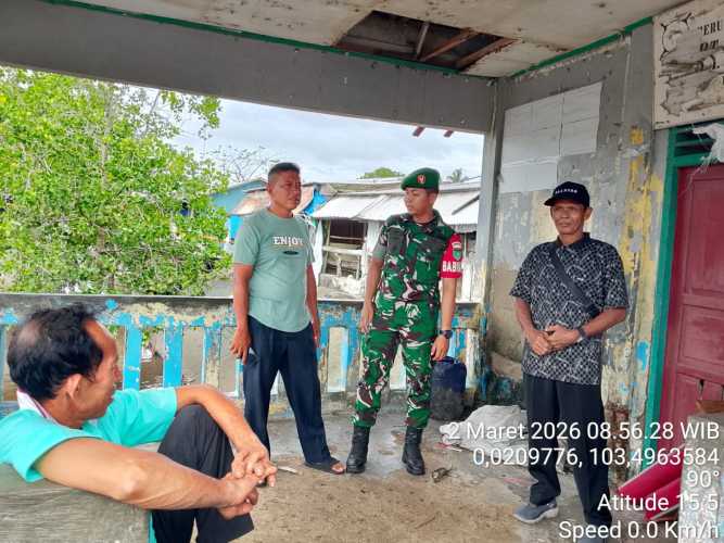 Babinsa Muda Koramil 08/Mandah Cek Pelabuhan Rakyat Jelang Arus Mudik Lebaran