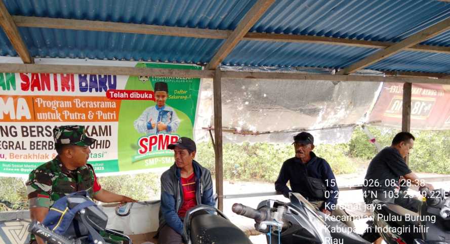 Babinsa Keramat Jaya Laksanakan Konsolidasi Binter Kamtibmas untuk Ciptakan Harmoni Sosial