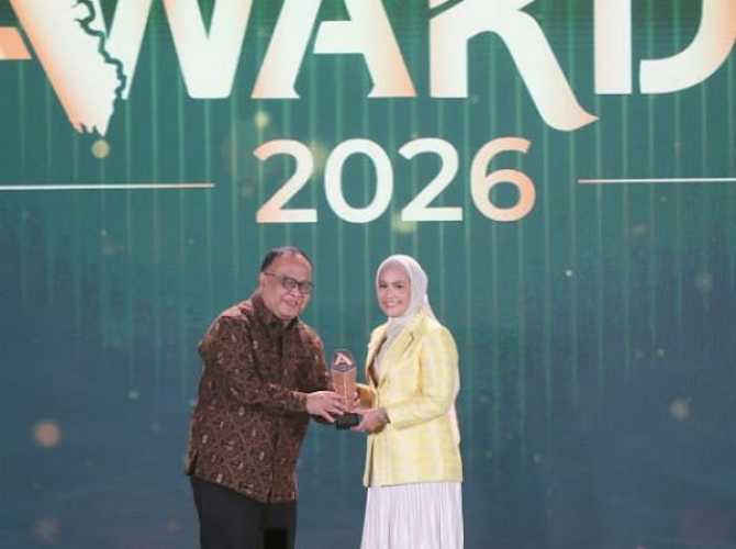 Dr Karmila Sari Raih detikSumatera Award 2026 atas Kiprah Perjuangkan Pemerataan Pendidikan
