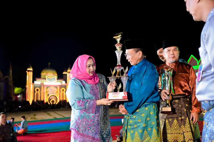 MTQ Tingkat Provinsi Riau Ke - 43 di Bengkalis, Rokan Hilir Raih Juara 3 dan Kembali Raih Juara 1 Pawai Ta'a