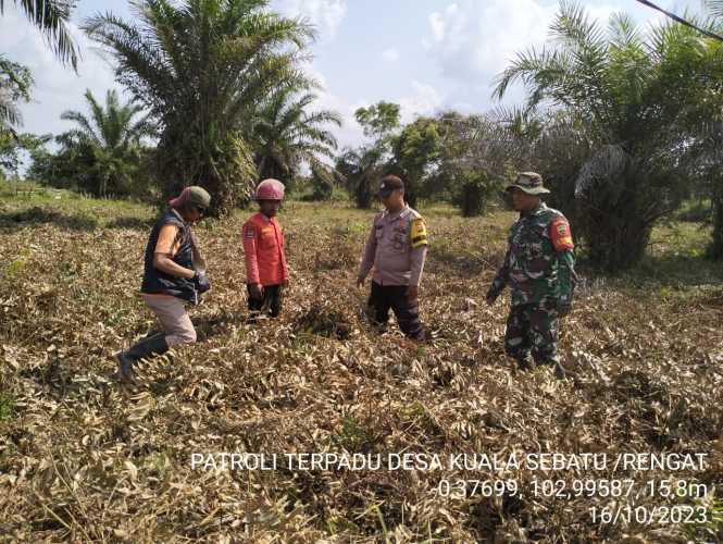 Koptu Sihabuddin Percepat Tanggap Karhutlah di Desa Kuala Sebatu