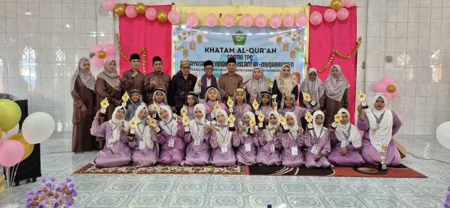 Yayasan Pendidikan Islam Al Muqorrobien Sukses Gelar Khatam Qur’an dan Pelepasan Santri Kelas V