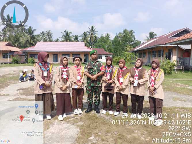 Serka J.Sialagan Berikan Pemahaman wasbang Kepada Siswa siswi