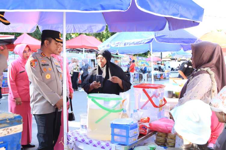 Bazar UMKM Semarak Pesta Rakyat dalam Rangka Hari Bhayangkara ke 79 Polres Indragiri Hilir