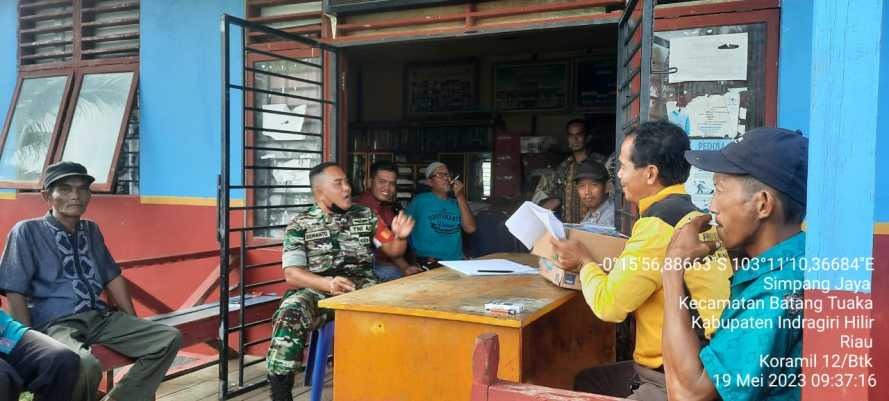 Jumat Pagi Babinsa Sosialisasi Kebersihan