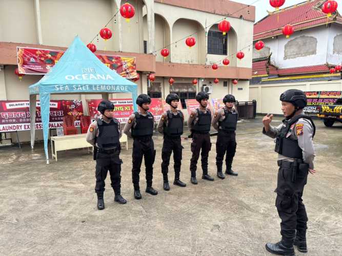 Polres Inhil Berikan Pengamanan kepada Umat Beribadah Perayaan Tahun Baru Imlek