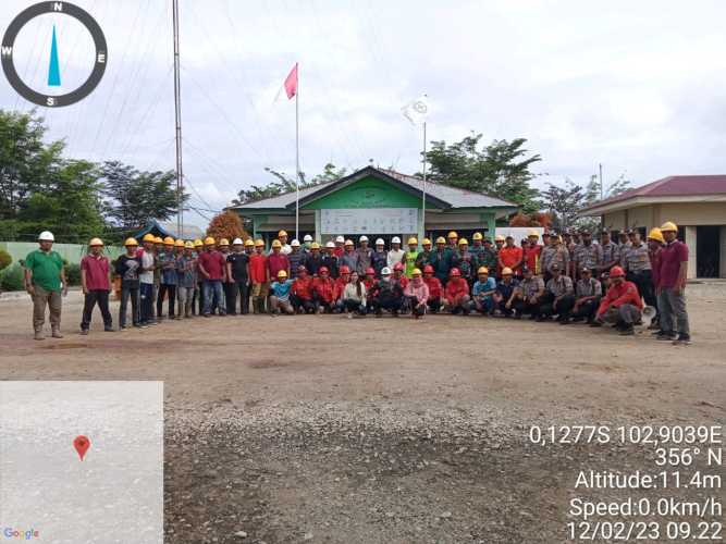 Kopda Ridho Babinsa Gembira Latihan Fire Drill Untuk Persiapan Musim Kemarau.