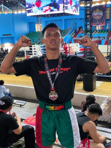 Putra Suku Duanu Desa Sungai Belah, Alif Bawa Pulang Medali Emas dan Harumkan Nama Tembilahan