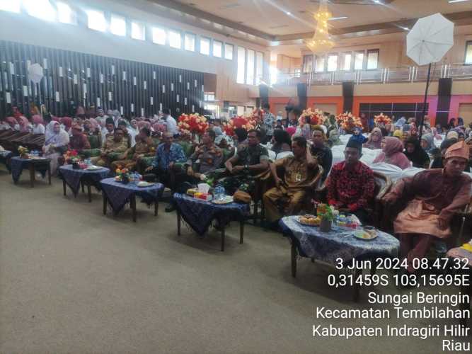 Danramil Hadiri  Acara Pelepasan Siswa - Siswi Kelas IX SMPN 1 Tembilahan Hulu Tahun Pelajaran 2023/2024