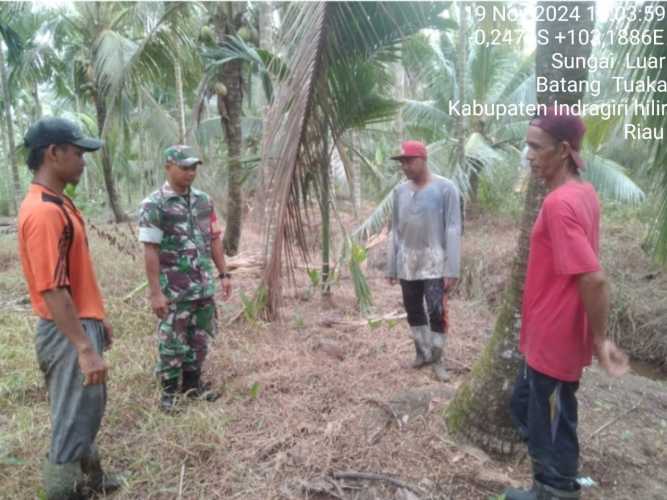 Dengan Patroli,Serda Syafrijon Memelihara Lingkungan dari Gangguan Titik Api