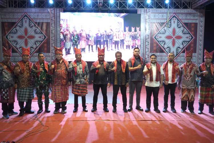 Semarak PSBD ke-6, Etnis Karo Tampilkan Pesona Budaya yang Memukau