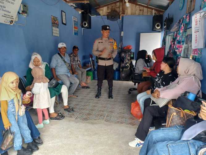 Kasubsatgas Sosialisasi Binmas Polres Inhil Gelar Himbauan Tahapan Pilkada di Pelabuhan Pelindo