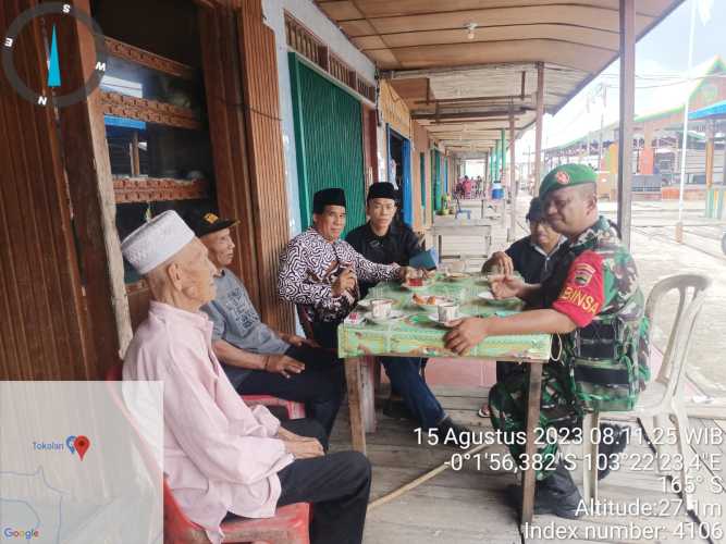 Babinsa Jalankan Komsos dengan Memperhatikan Kearifan Lokal