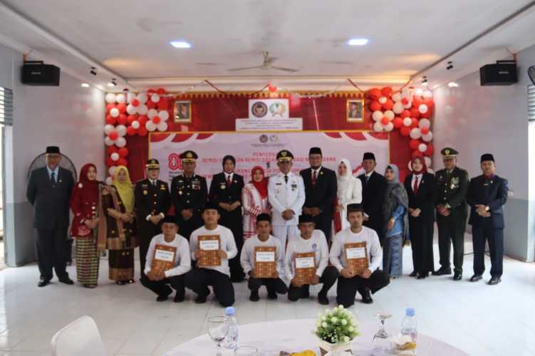 Di Momen HUT RI Ke -80, Lapas Tembilahan Berikan Remisi Kepada 879 Warga Binaan, 14 Dinyatakan Bebas Langsung