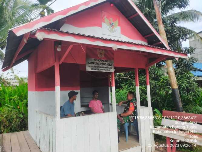 Babinsa Sungai Raya Mengajak warganya Mempedomani dan Menghayati Nilai Pancasila