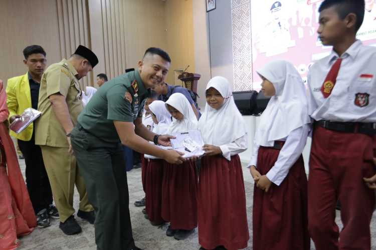 Dandim 0208/Asahan Hadiri Silaturahmi Akbar dan Dialog Publik Mahasiswa dengan Pemerintah Daerah Kabupaten Batu Bara
