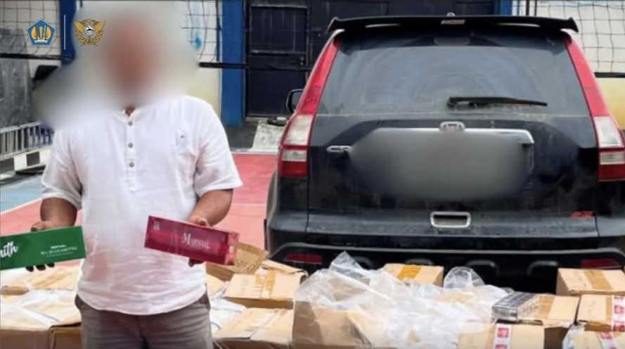 Bea Cukai Tembilahan Serahkan Tersangka dan Barang Bukti Kasus Rokok Ilegal ke Kejaksaan Negeri Indragiri Hilir