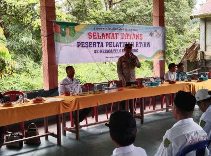 Polsek Kemuning Gencar Lakukan Cooling System Sempena Pelatihan RT/RW Se - Kecamatan Kemuning