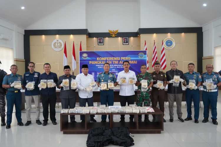 TNI Gagalkan Lagi Penyelundupan 48,54 Kg Sabu di Perairan Dumai, Selamatkan Ratusan Ribu Jiwa dari Bahaya Narkoba