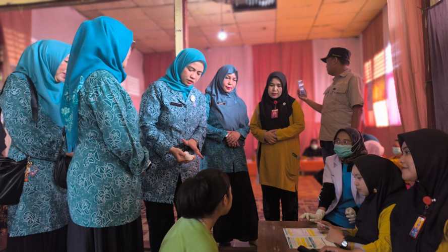 Ketua TP PKK Kunjungi Posyandu Seroja dan PAUD Beringin Jaya