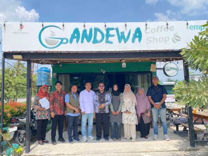 Monitoring Kunjungan Dinas Koperasi dan UMKM ke Gandewa Kopi Rantau Bais