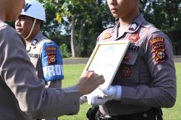 Mangkir Kerja Lebih dari Satu Bulan, Dua Anggota Polres Kuansing Resmi Di-PTDH