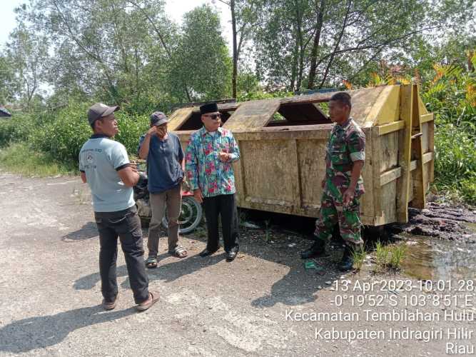 Danpos Koramil 01/Tembilahan Bersama KUPTD Kebersihan Lakukan Sidak
