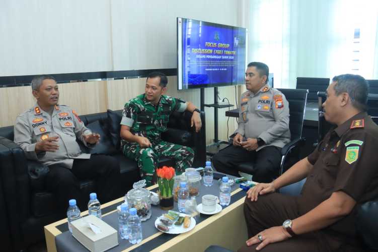 Kapolres Indragiri Hilir Perkuat Sinergitas TNI, Polri, dan Kejaksaan Melalui Silaturahmi