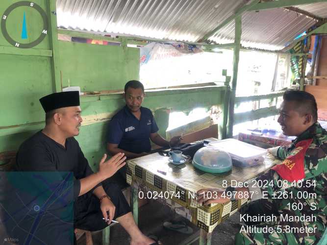 Babinsa Mandah Cepat Adaptasi dengan Keluhan Warga