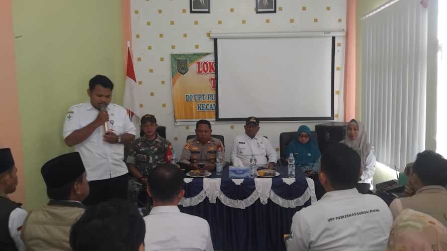 Camat Batang Tuaka Resmi Membuka Lokakarya Mini Triwulan UPT Puskesmas Sungai Piring