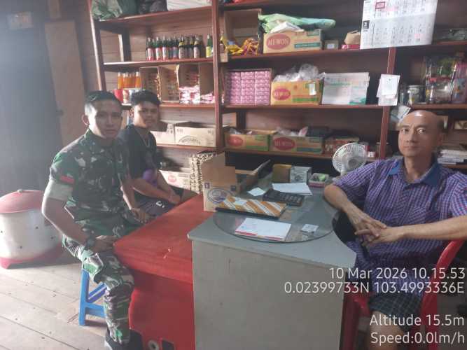 Babinsa Mandah Jaga Toleransi Umat Beragama di Bulan Ramadhan