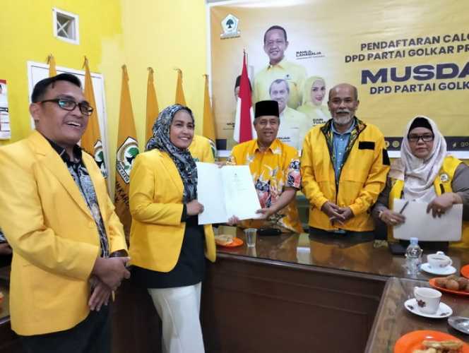 Anggota DPR RI, Karmila Sari Resmi Daftar Calon Ketua di Musda Golkar Riau ke-XI
