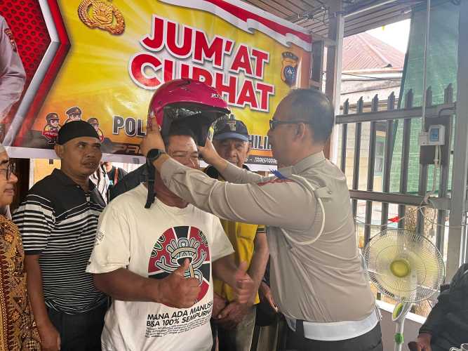 Sosialisasikan Keselamatan Berlalu Lintas, Satlantas Polres Inhil Gelar Jumat Curhat