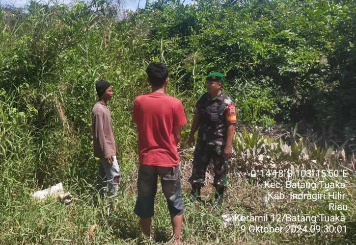 Babinsa Gemilang Jaya Patroli Siaga Karhutlah