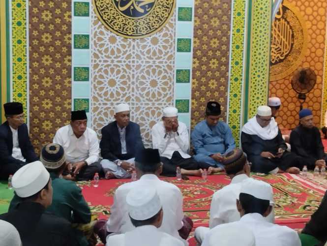 Kapolres Inhil hadiri Peringatan Isra' mi'raj di mesjid Miftahul Jannah