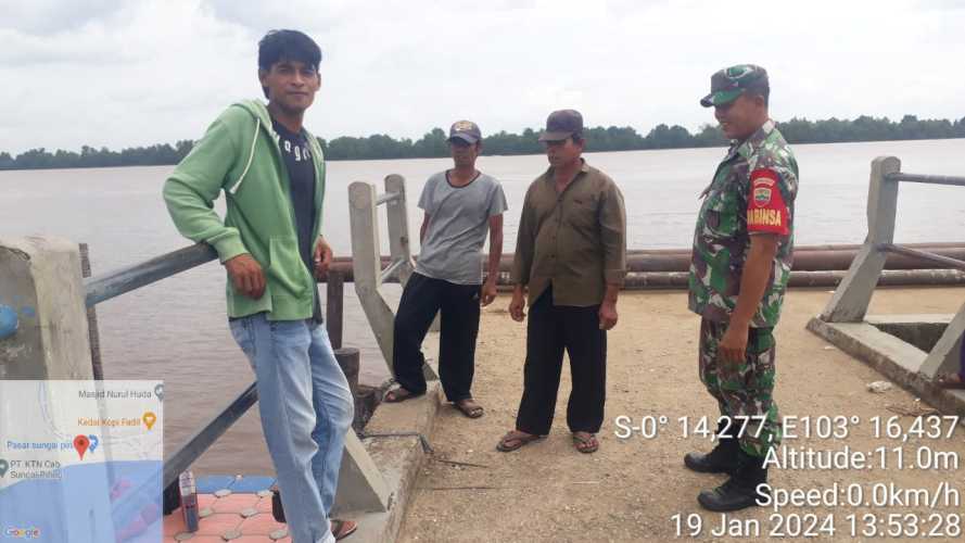 Babinsa Tinjau Kondisi Terkini Pelabuhan