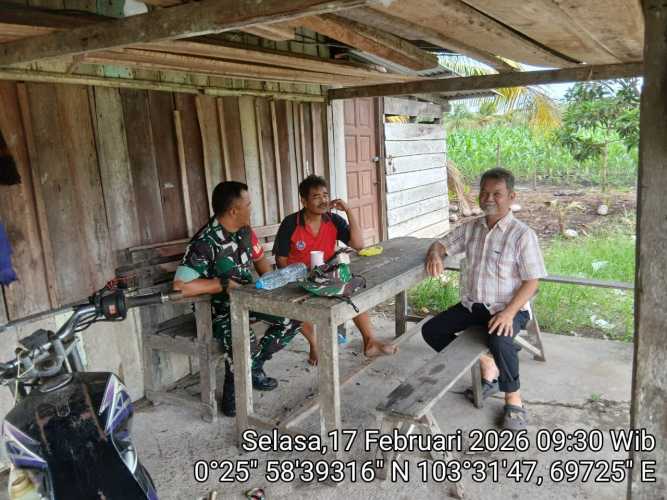 Babinsa Pulau Burung Tumbuhkan Harmonisasi Jelang Ramadan