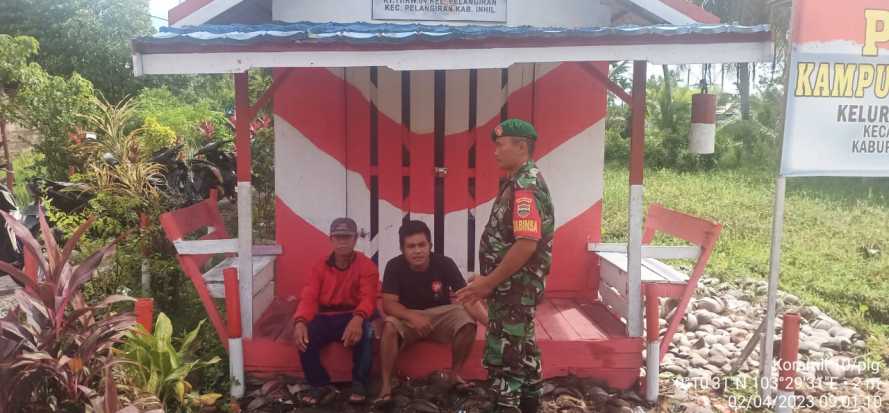 Babinsa Terus Tingkatkan Kepercayaan Masyarakat Kepada TNI