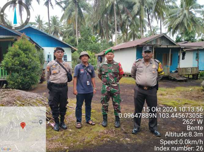 Babinsa Mandah Laksanakan Pengamanan Kampanye Cabup dan Cawabup Inhil di Desa Bente