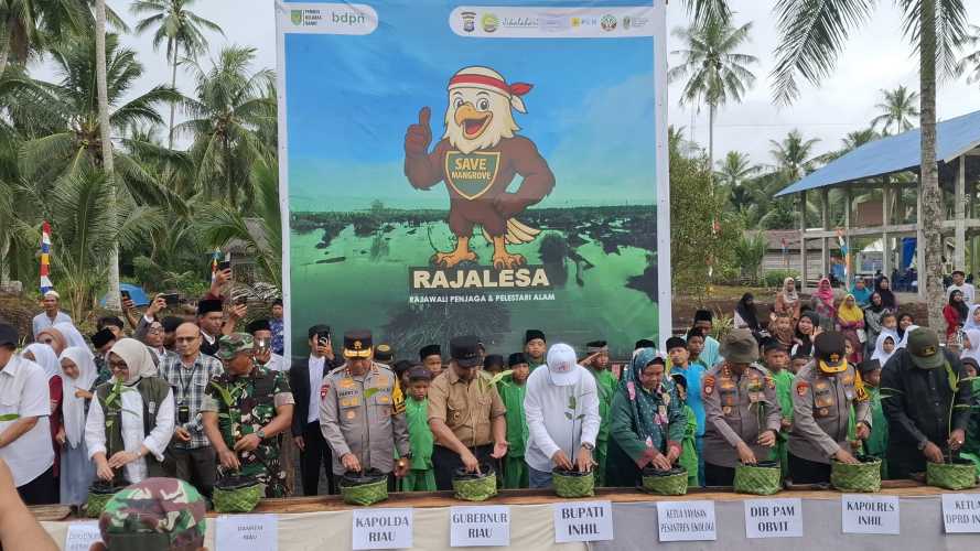 Peringati Hari Mangrove Sedunia 2025, Gubernur Riau dan Kapolda Hadiri Aksi Kolaboratif dari Pesisir Belaras Barat