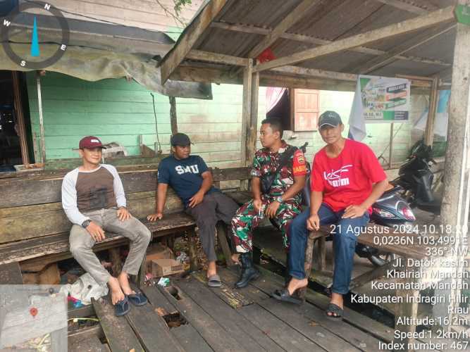 Babinsa Pulau Cawan Menjaga Kerukunan dan Ketertiban Dalam Kehidupan Bermasyarakat