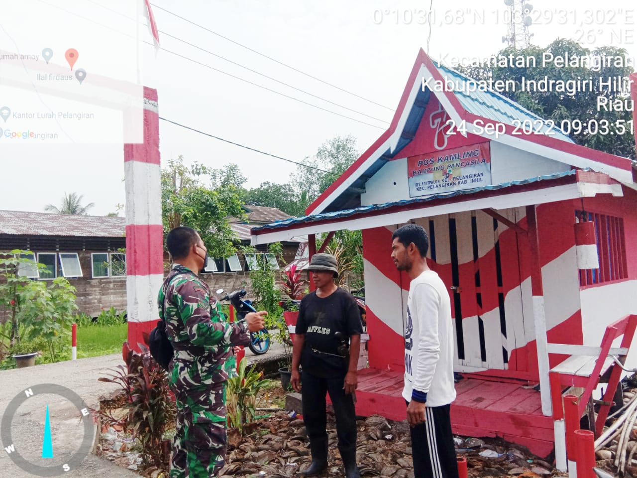 Serda Erik Arianto Sibarani Babinsa Koramil 10/Pelangiran Mencegah Hal yang Menganggu Keamanan