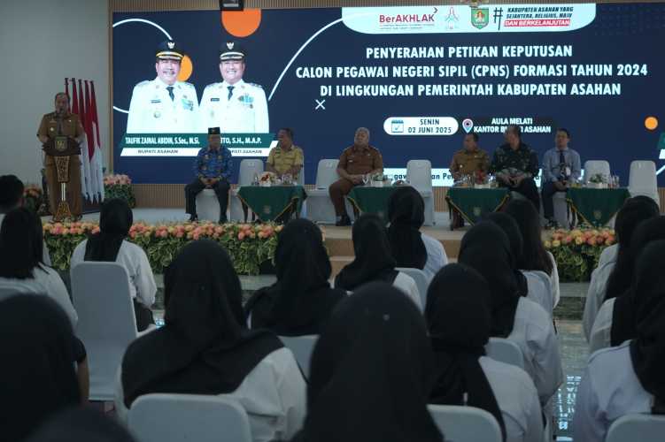 Serahkan 148 SK CPNS, Bupati Minta Pahami Visi dan Misi Pemkab Asahan